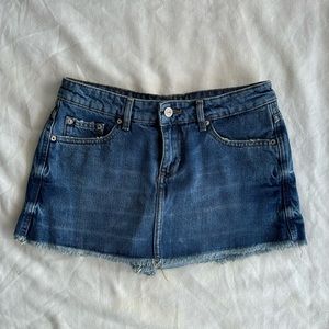 Zara women mini denim  short-skirt, Size 34,
